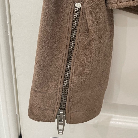 Suede Jacket - Picture 4 of 6